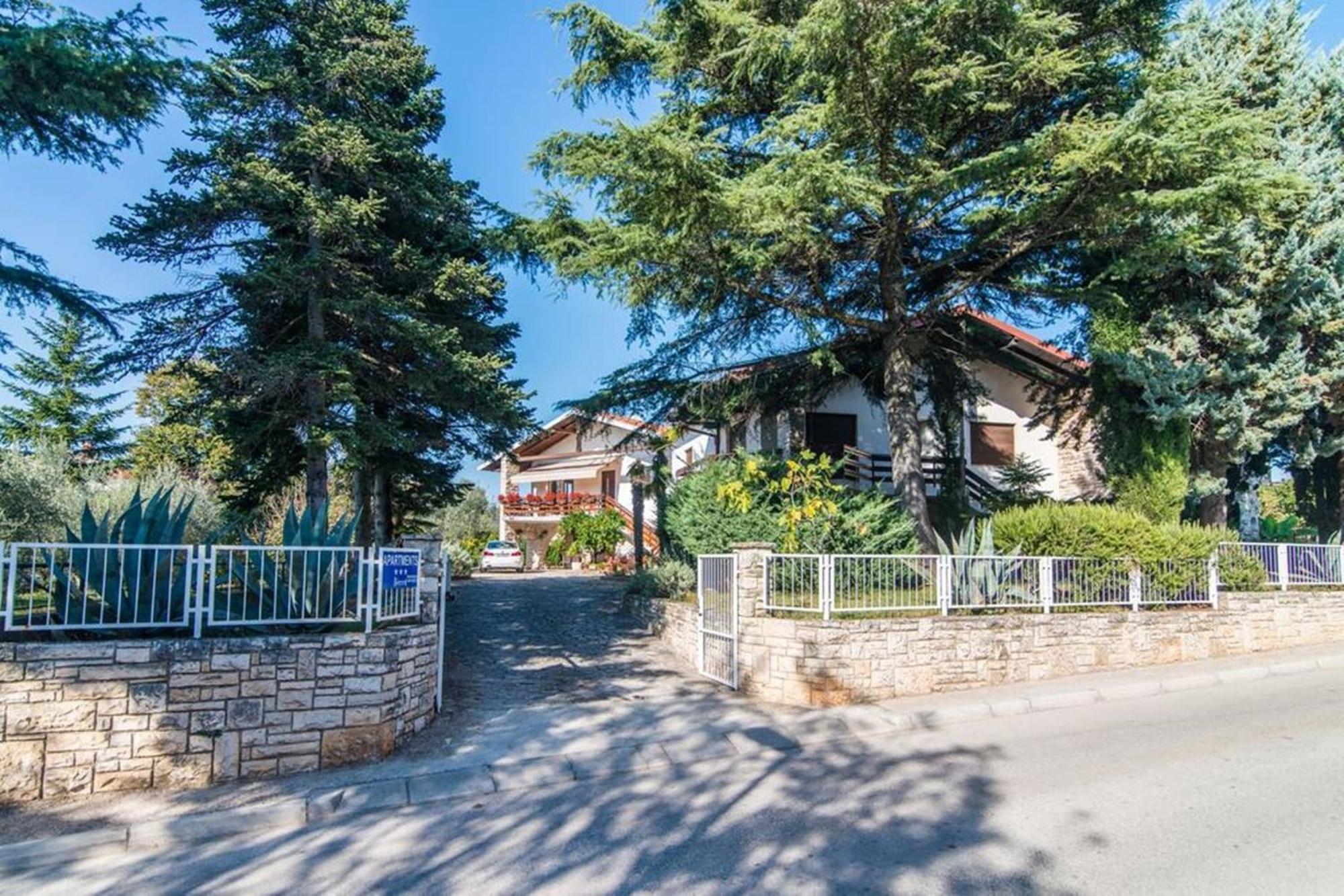Villa Amalija - Apartment Amy 梅杜林 外观 照片